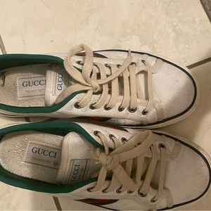 Women’s Gucci shoes size 38